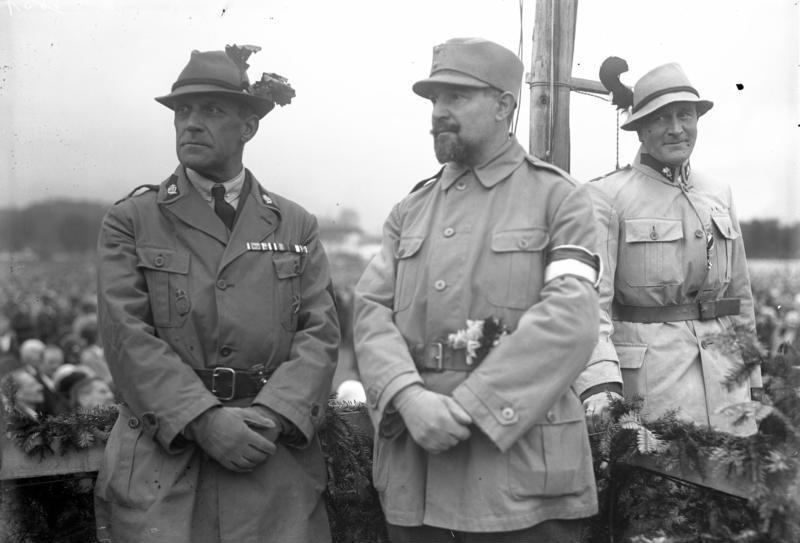 Heimwehrführer Steidle und Papst